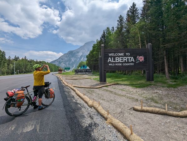 Day 32: Fernie, BC -> Longview, AB